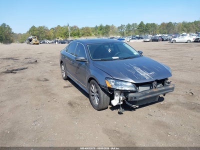 VOLKSWAGEN PASSAT 2012
