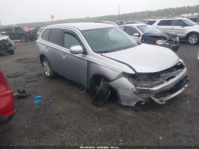 MITSUBISHI OUTLANDER 2015