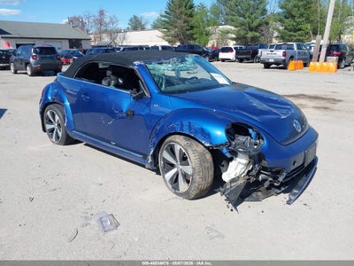 VOLKSWAGEN BEETLE 2014
