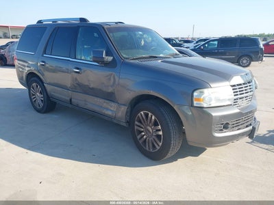 LINCOLN NAVIGATOR 2010