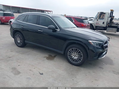 MERCEDES-BENZ GLC 300 2024