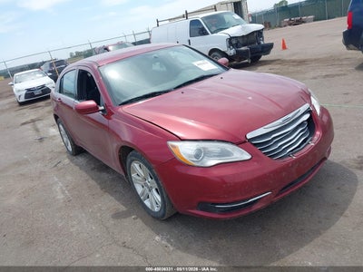 CHRYSLER 200 2011