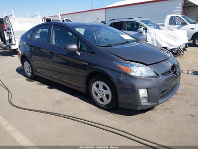 TOYOTA PRIUS 2010