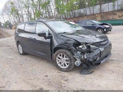 CHRYSLER VOYAGER 2022