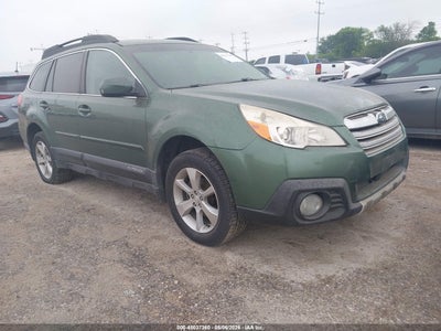 SUBARU OUTBACK 2014