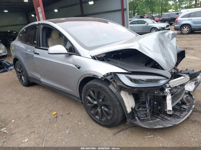 TESLA MODEL X 2025