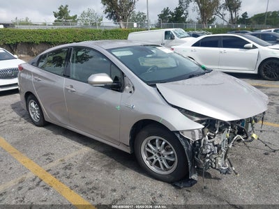 TOYOTA PRIUS PRIME 2017
