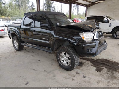 TOYOTA TACOMA 2015