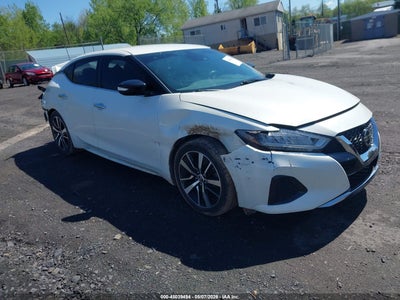 NISSAN MAXIMA 2021