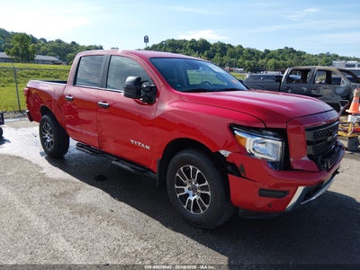 NISSAN TITAN 2024