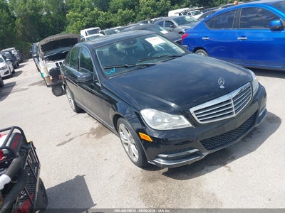 MERCEDES-BENZ C 300 2013