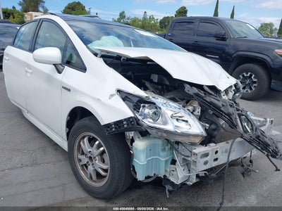 TOYOTA PRIUS 2010
