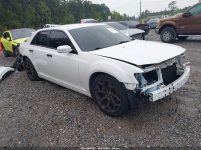 CHRYSLER 300 2019