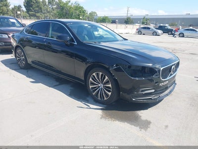 VOLVO S90 2022