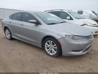 CHRYSLER 200 2015