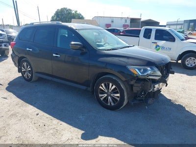 NISSAN PATHFINDER 2017