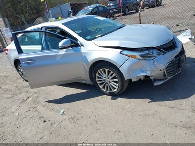 TOYOTA AVALON HYBRID 2013