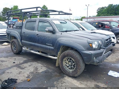 TOYOTA TACOMA 2015