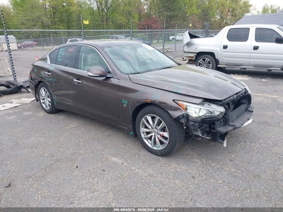 INFINITI Q50 2015