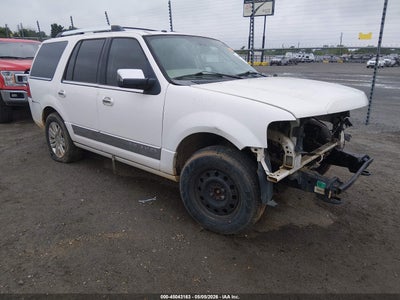 LINCOLN NAVIGATOR 2014