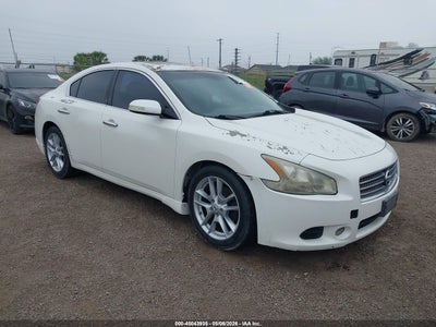 NISSAN MAXIMA 2010