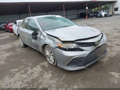 TOYOTA CAMRY 2023
