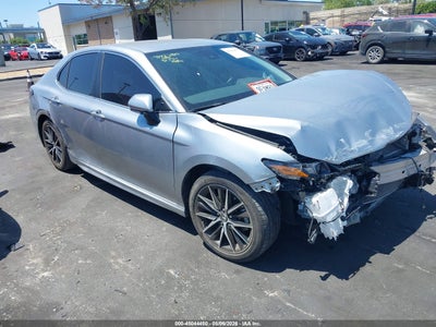 TOYOTA CAMRY 2023