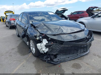 TOYOTA CAMRY 2025