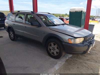 VOLVO XC70 2005