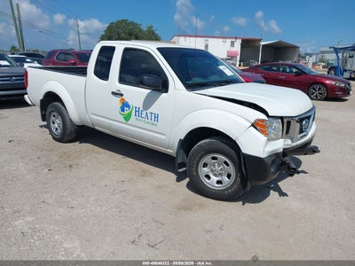 NISSAN FRONTIER 2017