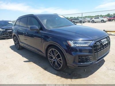AUDI Q7 2022