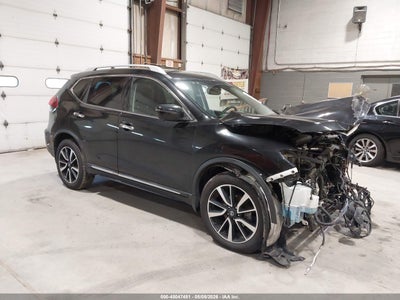 NISSAN ROGUE 2019