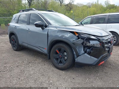 NISSAN ROGUE 2025