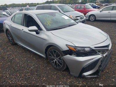 TOYOTA CAMRY 2024