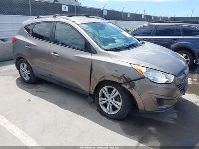 HYUNDAI TUCSON 2012