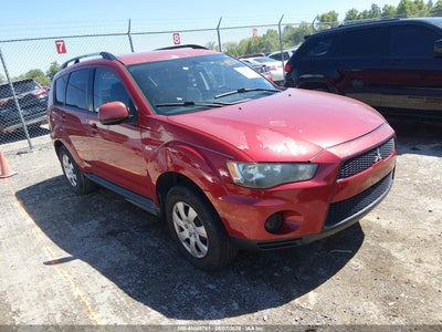 MITSUBISHI OUTLANDER 2012