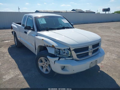 RAM DAKOTA 2011
