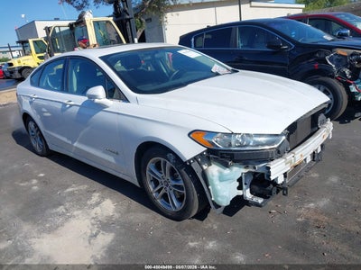 FORD FUSION HYBRID 2016