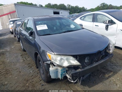 TOYOTA CAMRY 2013