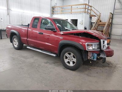 DODGE DAKOTA 2010