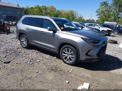 TOYOTA GRAND HIGHLANDER 2025