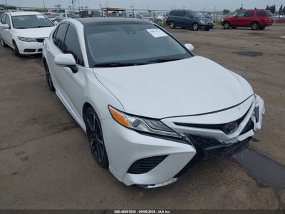 TOYOTA CAMRY 2020