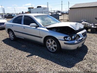 VOLVO S60 2004