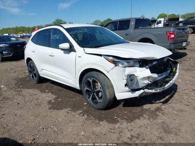 FORD ESCAPE 2023