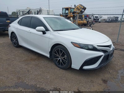 TOYOTA CAMRY 2023