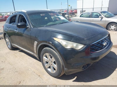 INFINITI FX35 2010