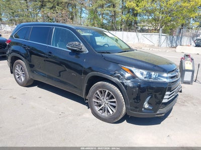 TOYOTA HIGHLANDER 2017
