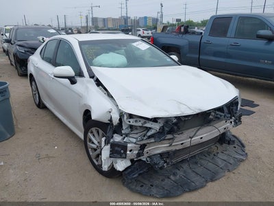 TOYOTA CAMRY 2018