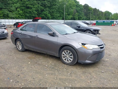 TOYOTA CAMRY 2017
