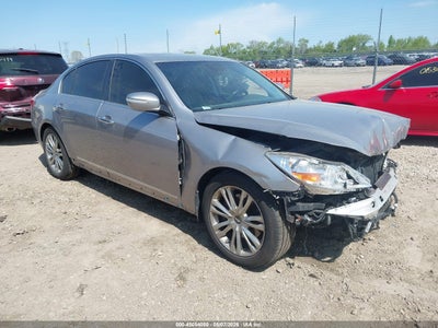 HYUNDAI GENESIS 2011
